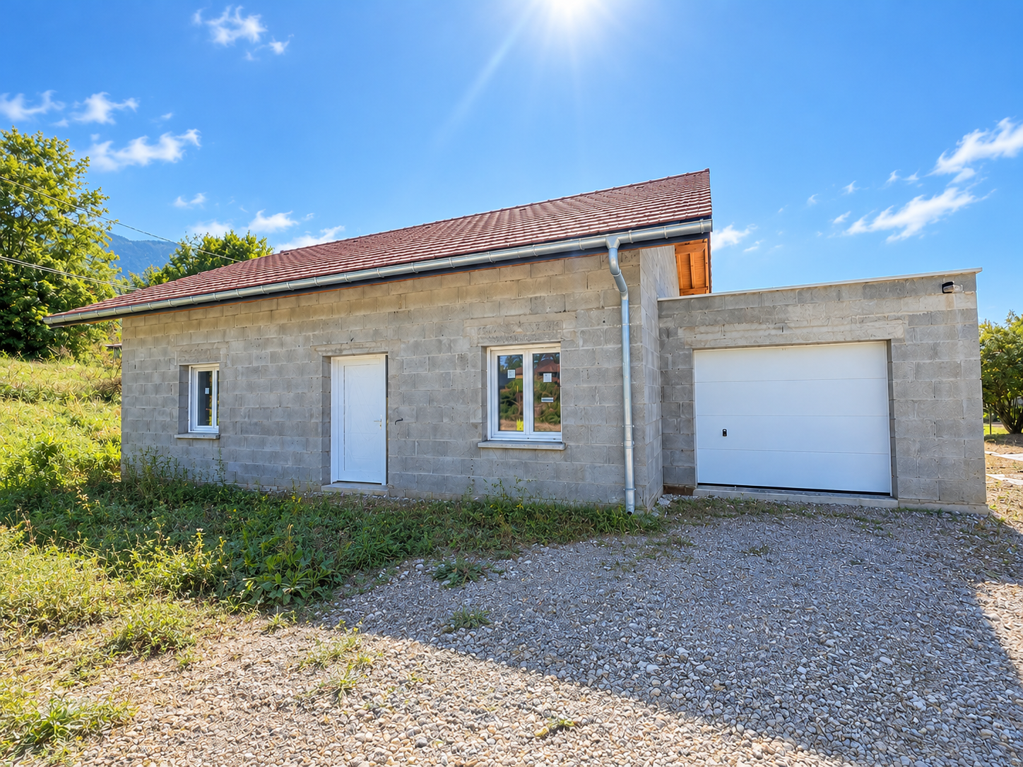 Maison à vendre à Pontcharra, 102 m², 4 pièces – photo 1 sur 7