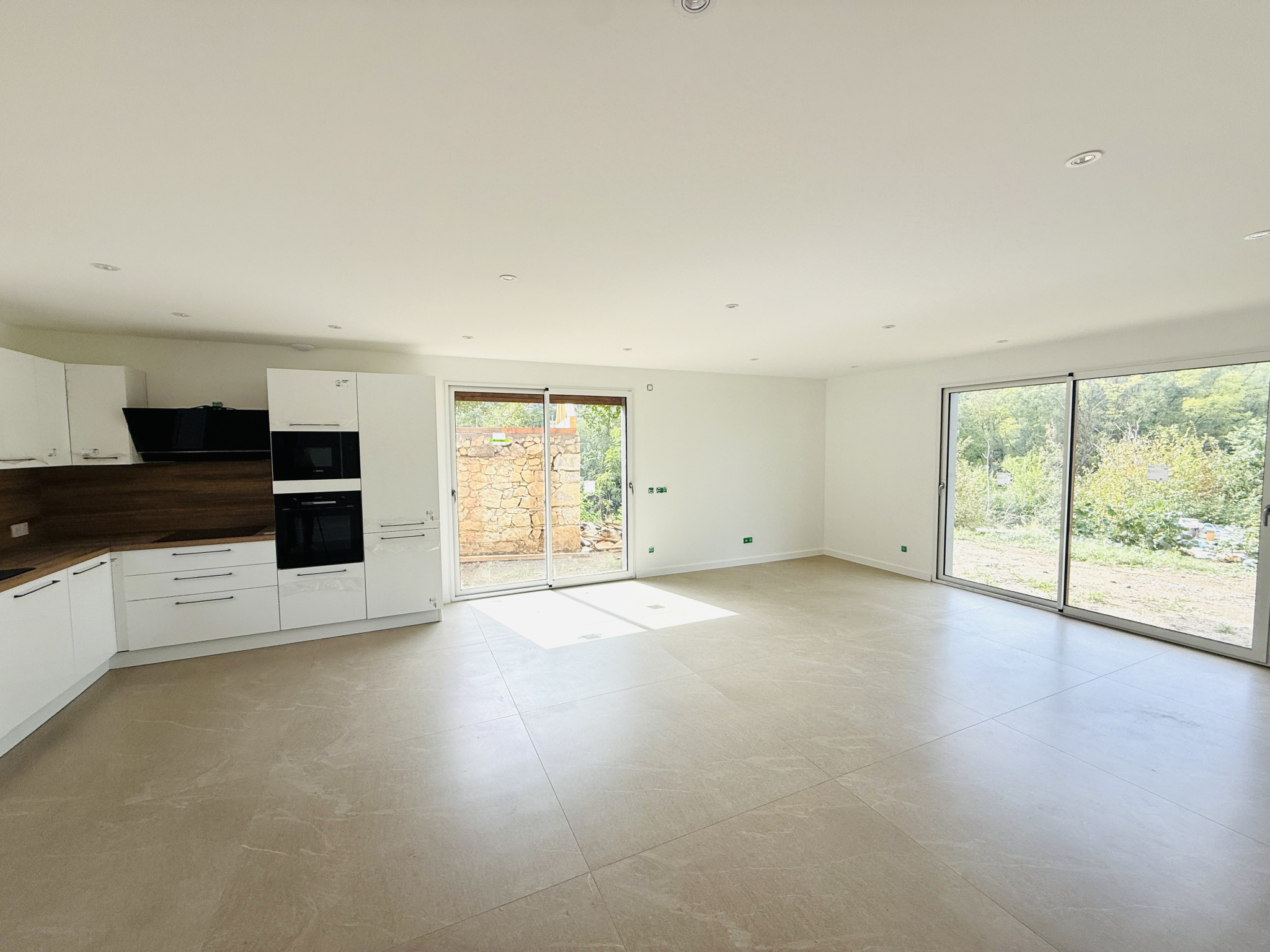 Maison à vendre à Cognin, 105 m², 4 pièces – photo 1 sur 9